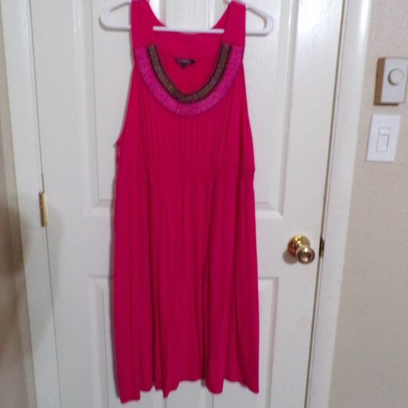 PINK SLEEVELESS DRESS IN 2X - Picture 4 of 4